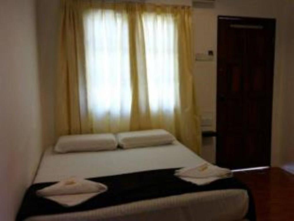 Pangkor Waterfall Beach Resort Kampung Teluk Nipah Exterior foto